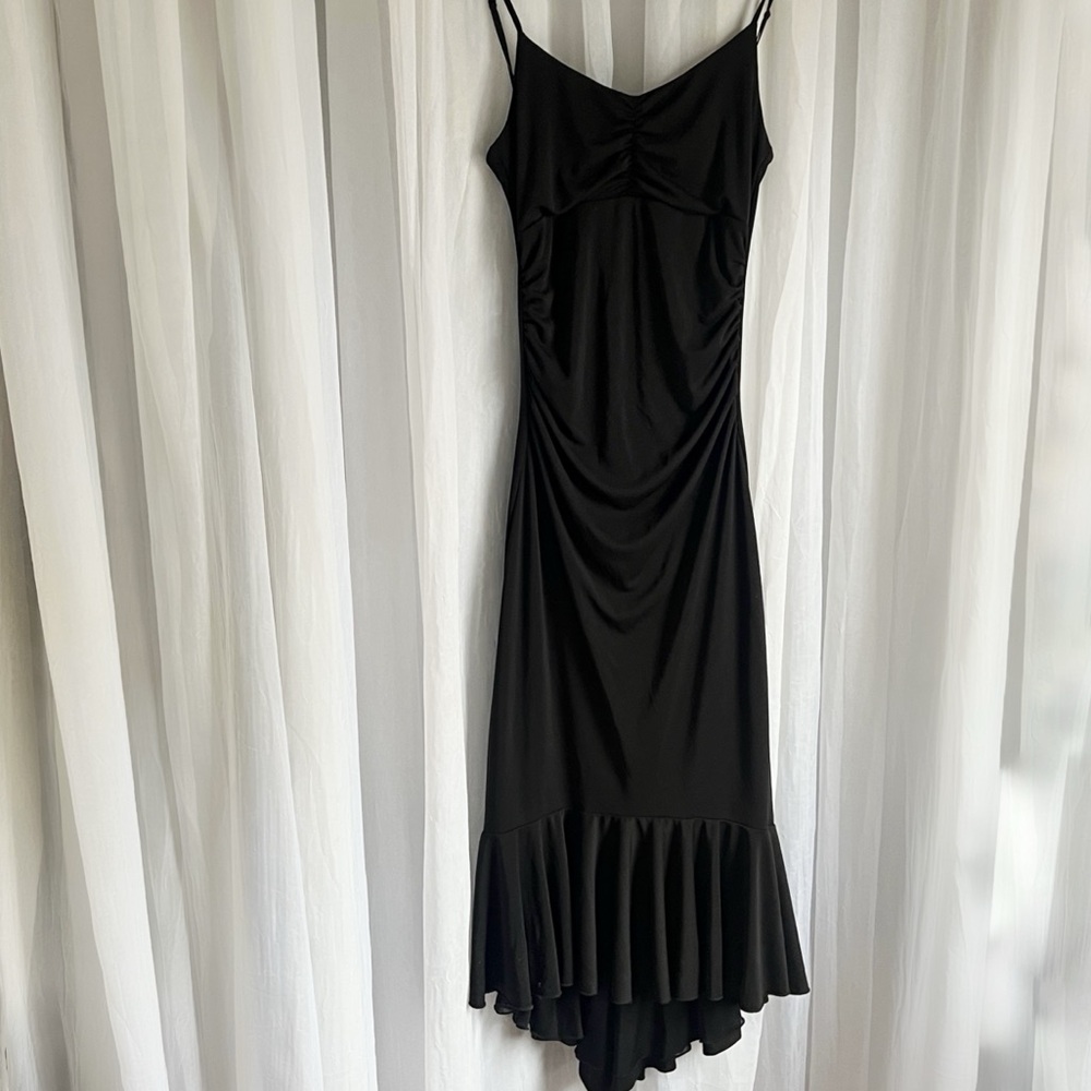 🖤Vintage // Ruched Midi Dress🖤
